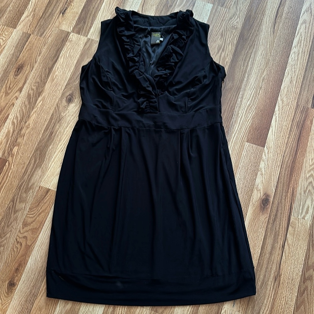 Black Taylor woman dress size 14 W